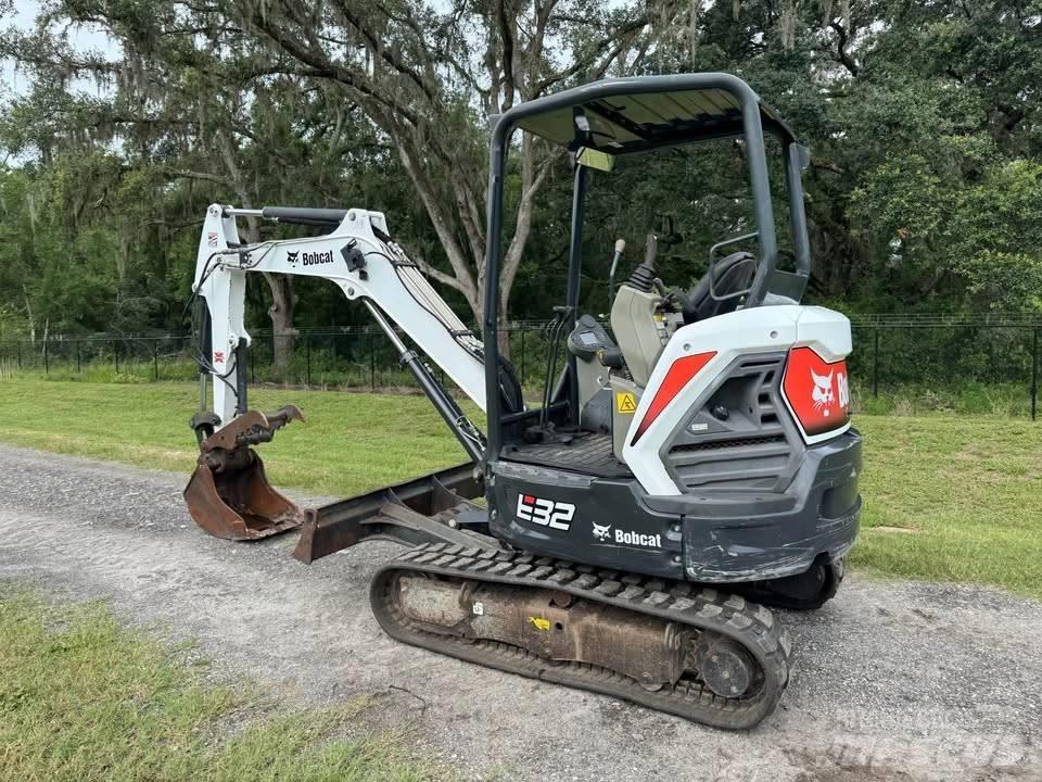 Bobcat e32 Minigravemaskiner