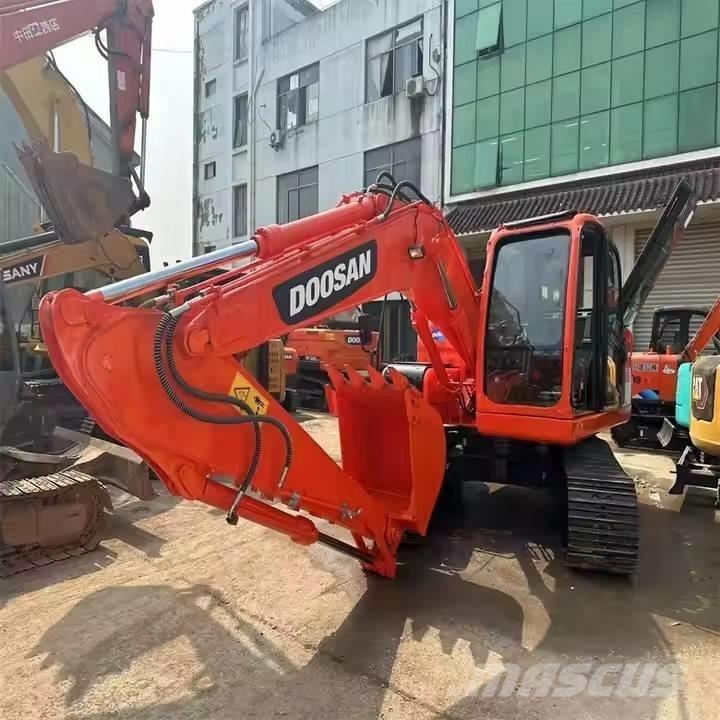 Doosan DX150 Gravemaskiner på larvebånd
