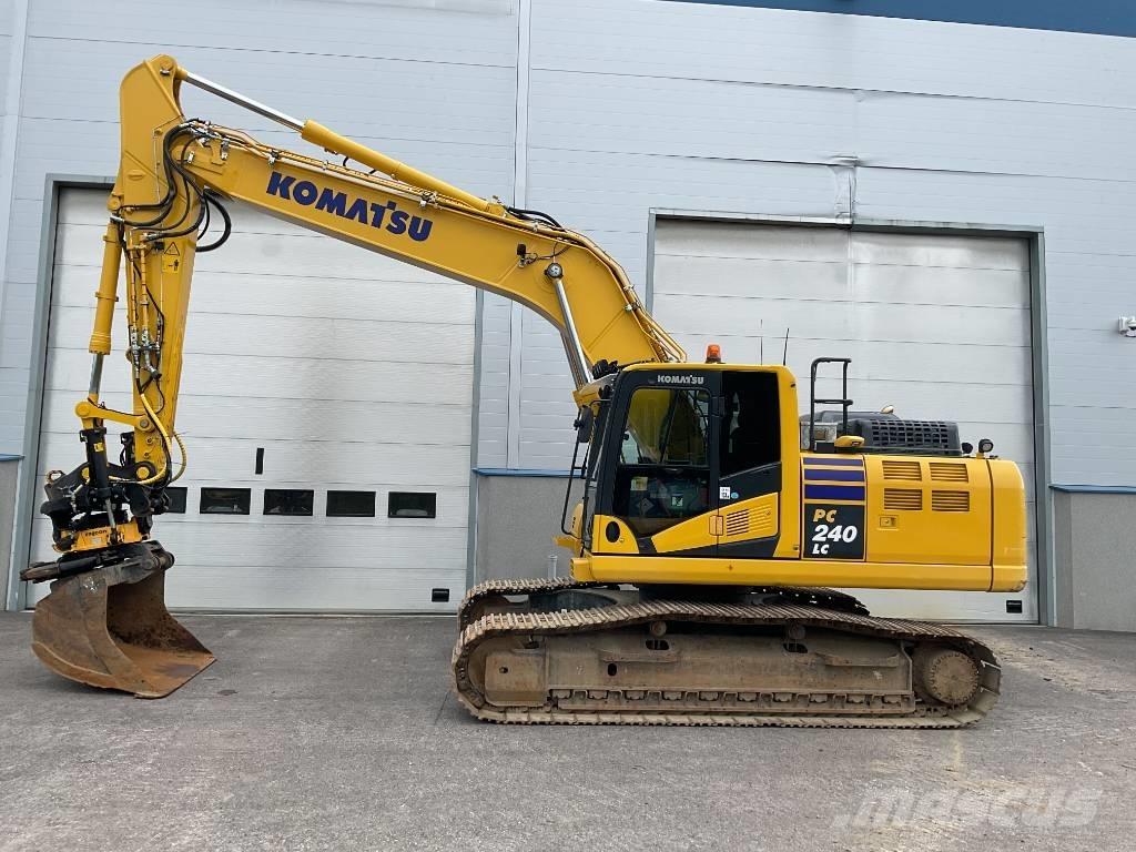 Komatsu PC240LC-11 Gravemaskiner på larvebånd