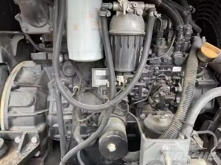 Doosan DX75 Gravemaskiner på larvebånd