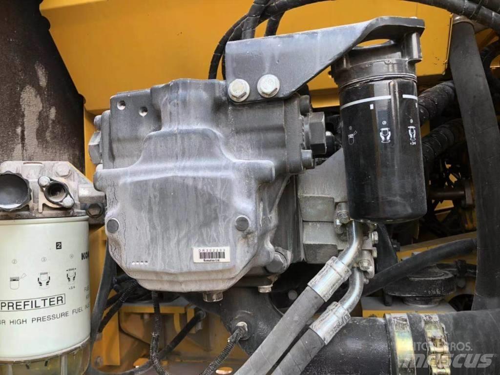 Komatsu 200-8 Gravemaskiner på larvebånd