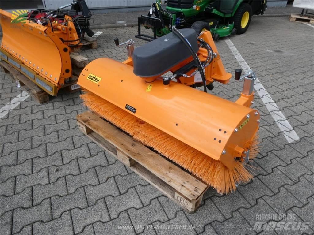 John Deere X950R Kompakte traktorer