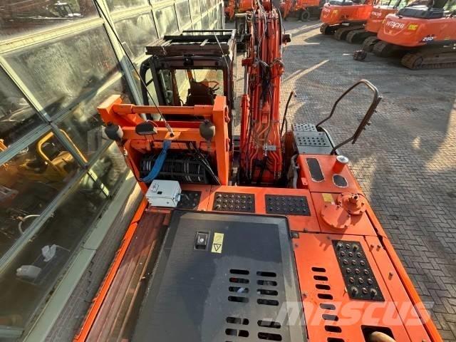Hitachi ZX 170 W-3 Gravemaskiner på hjul