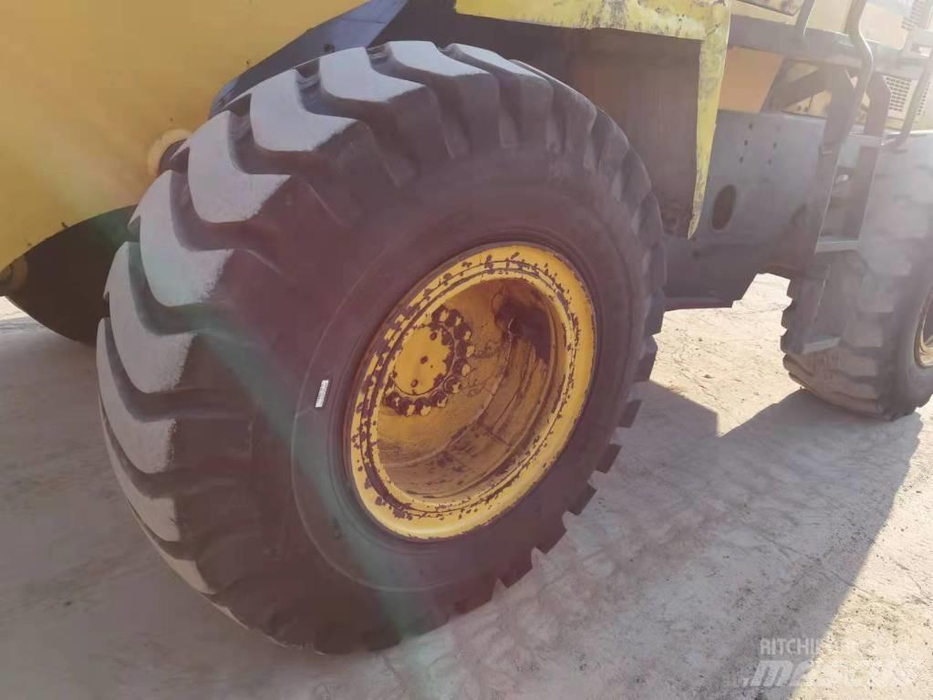 Komatsu WA 320-3 Læssemaskiner på hjul