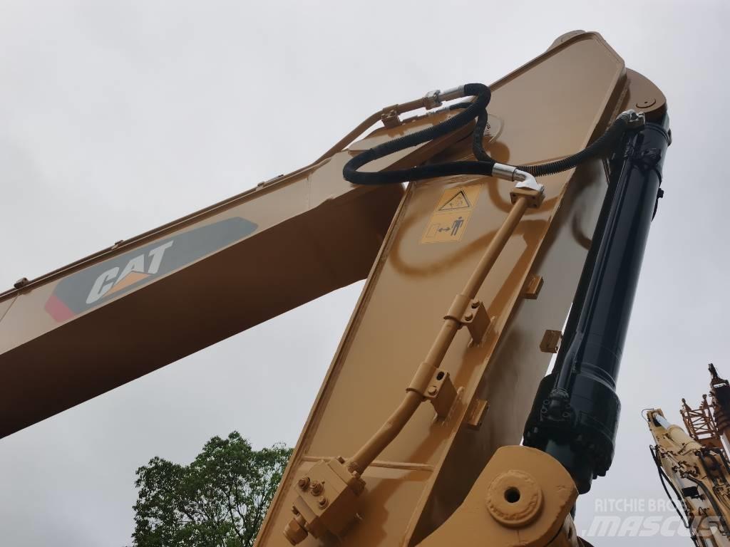 CAT 330 D L Gravemaskiner på larvebånd