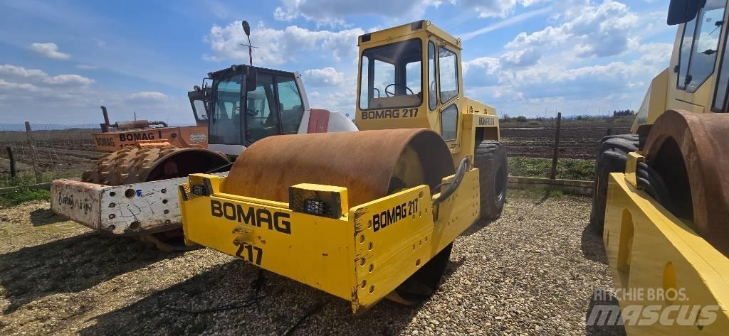 Bomag BW 217 D Enkelt tromle