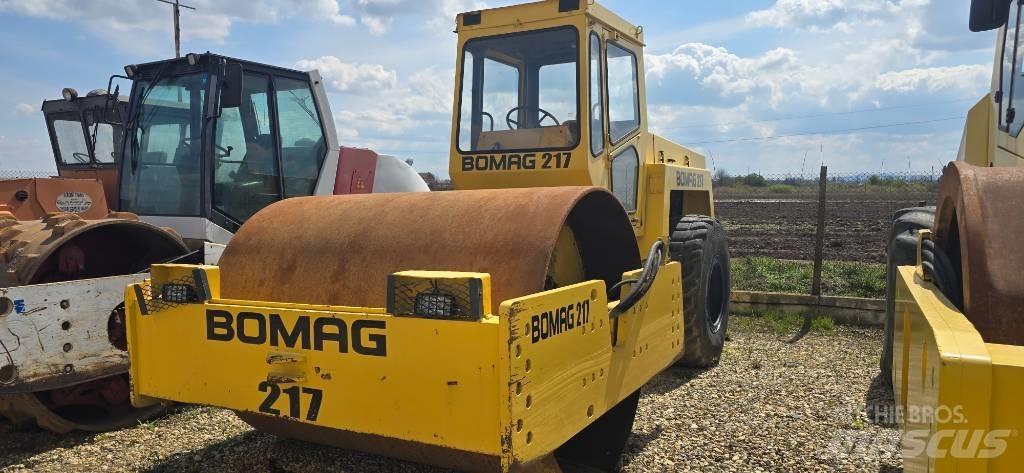 Bomag BW 217 D Enkelt tromle