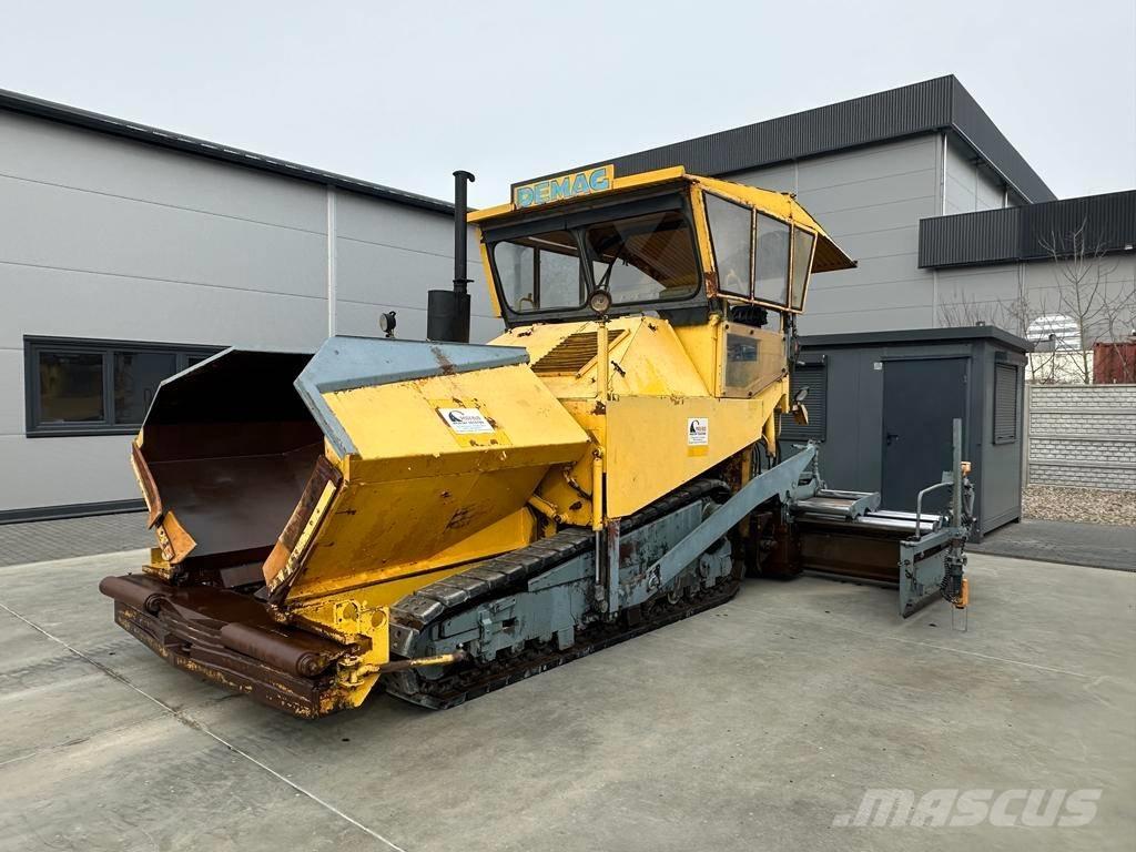 Demag DF 140 C Asfaltudlæggere
