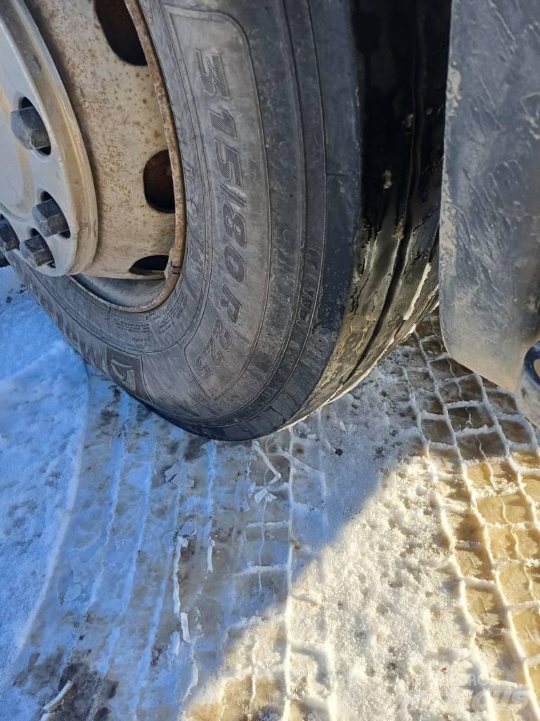 Scania 94 G Lastbiler med tip