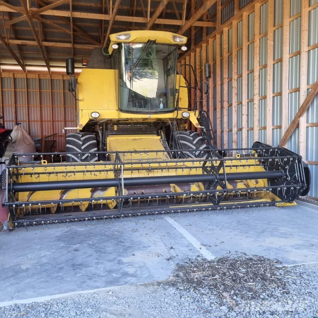 New Holland TC 5070 Mejetærskere