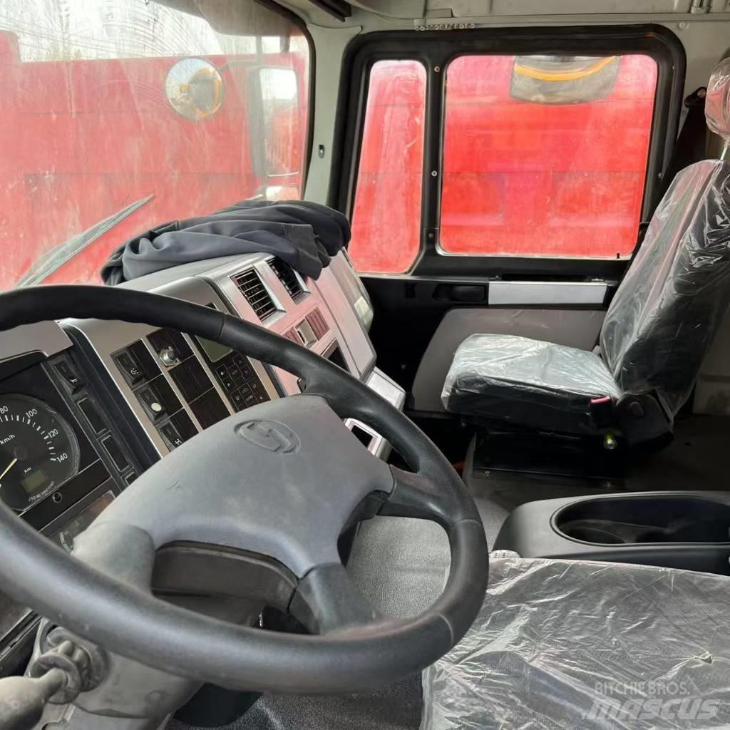 Shacman F 3000 Lastbiler med tip