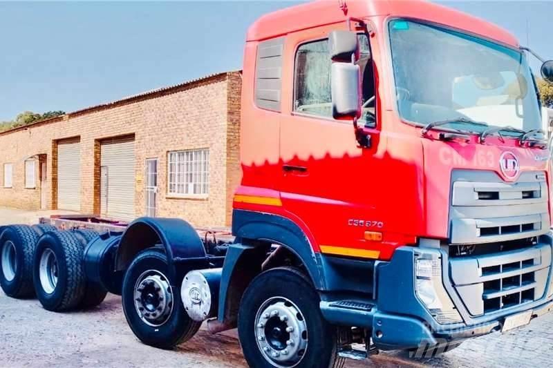 UD CGE 370 8x4 Andre lastbiler