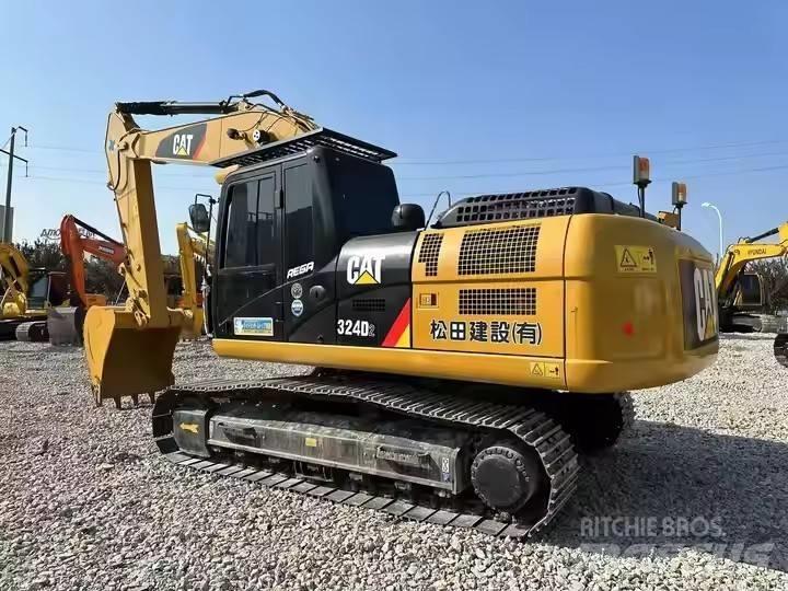 CAT CAT324D2 Gravemaskiner på larvebånd