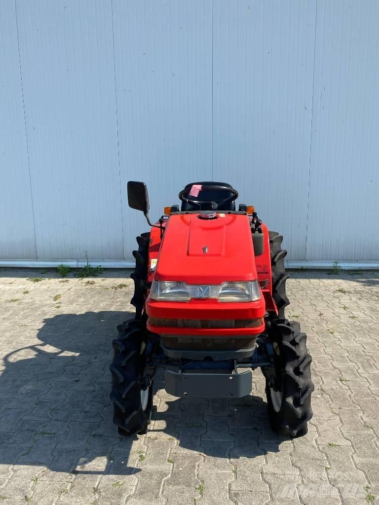 Yanmar Ke4 Kompakte traktorer