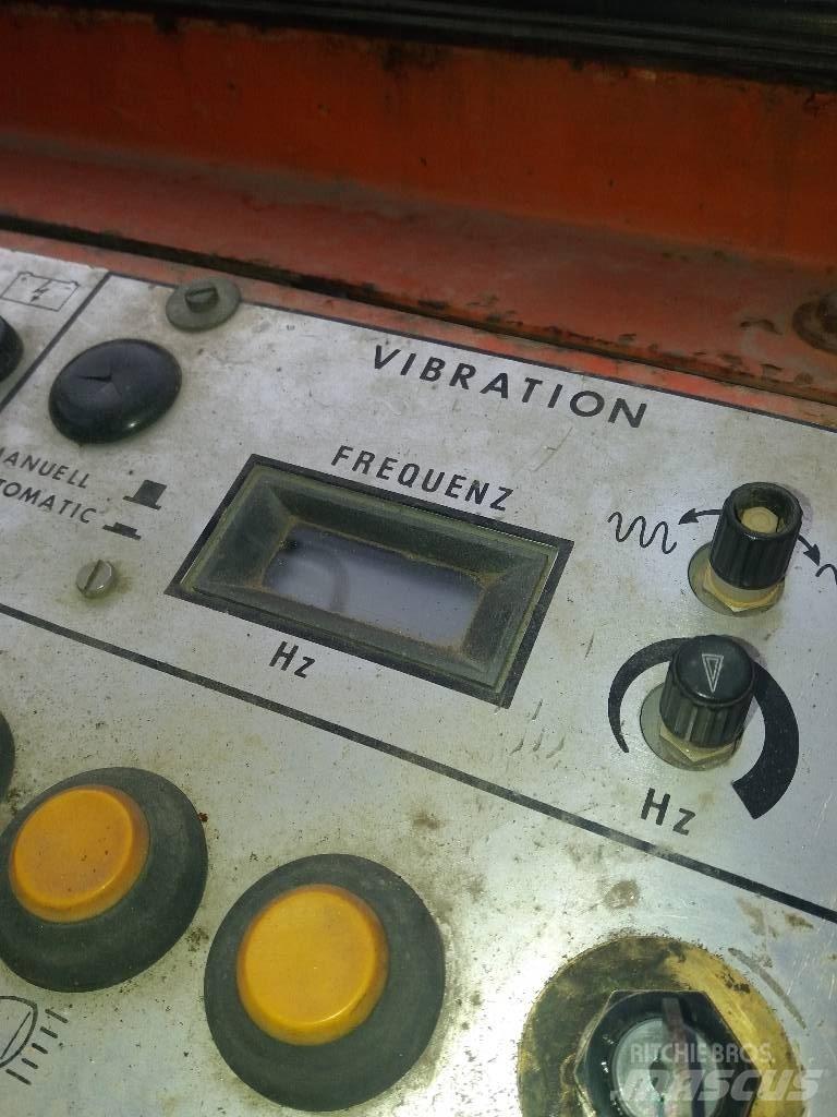Hamm 2411 SD Enkelt tromle