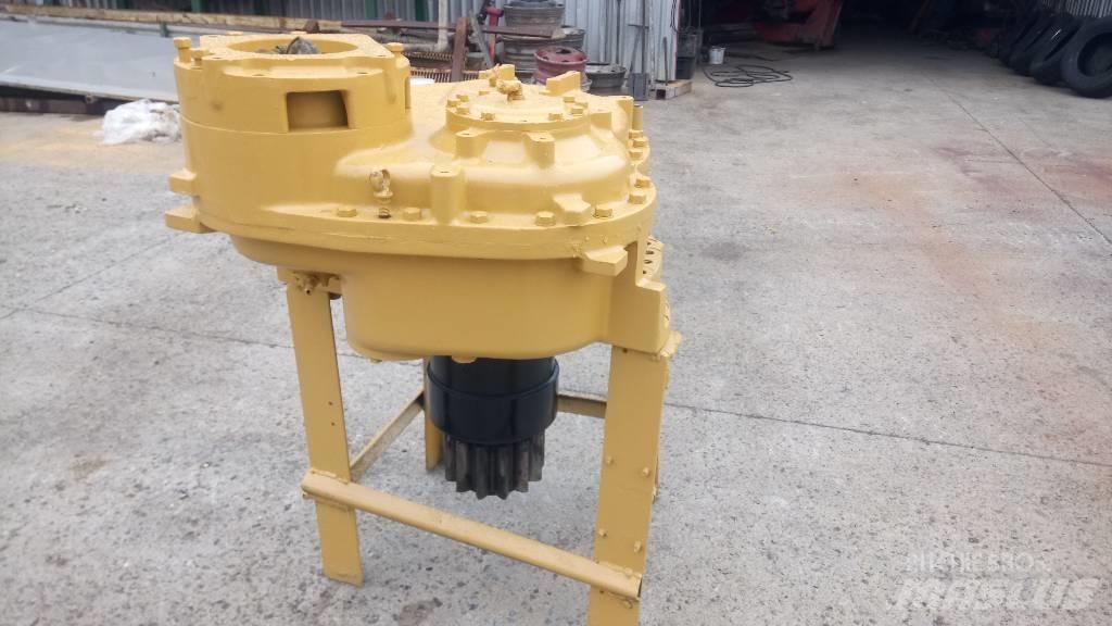 CAT 245 Gear