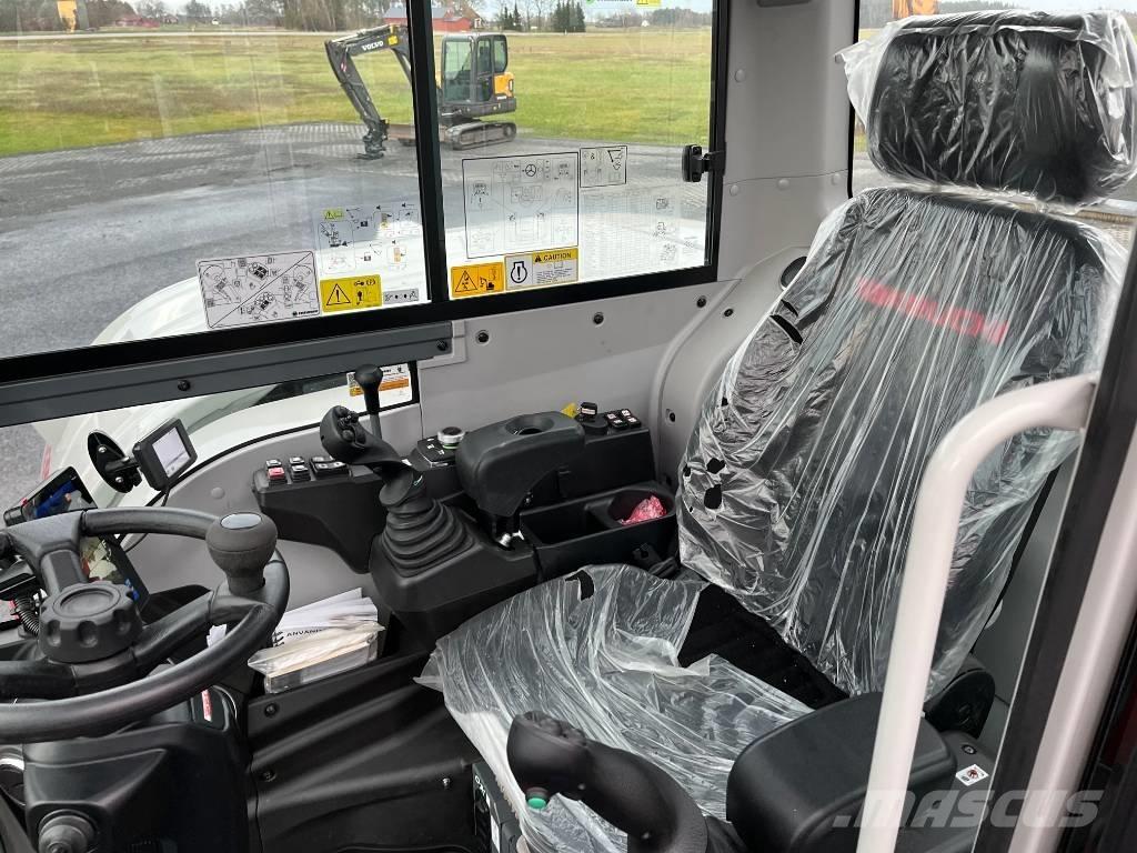 Takeuchi TB 395 W Gravemaskiner på hjul