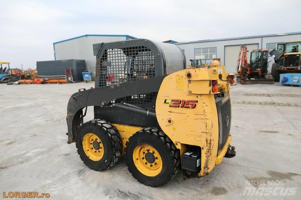 New Holland L 215 Minilæsser - skridstyret