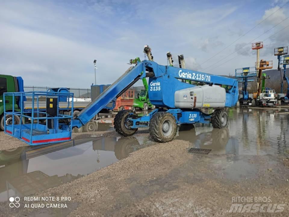 Genie Z 135/70 Bomlifte med knækarm