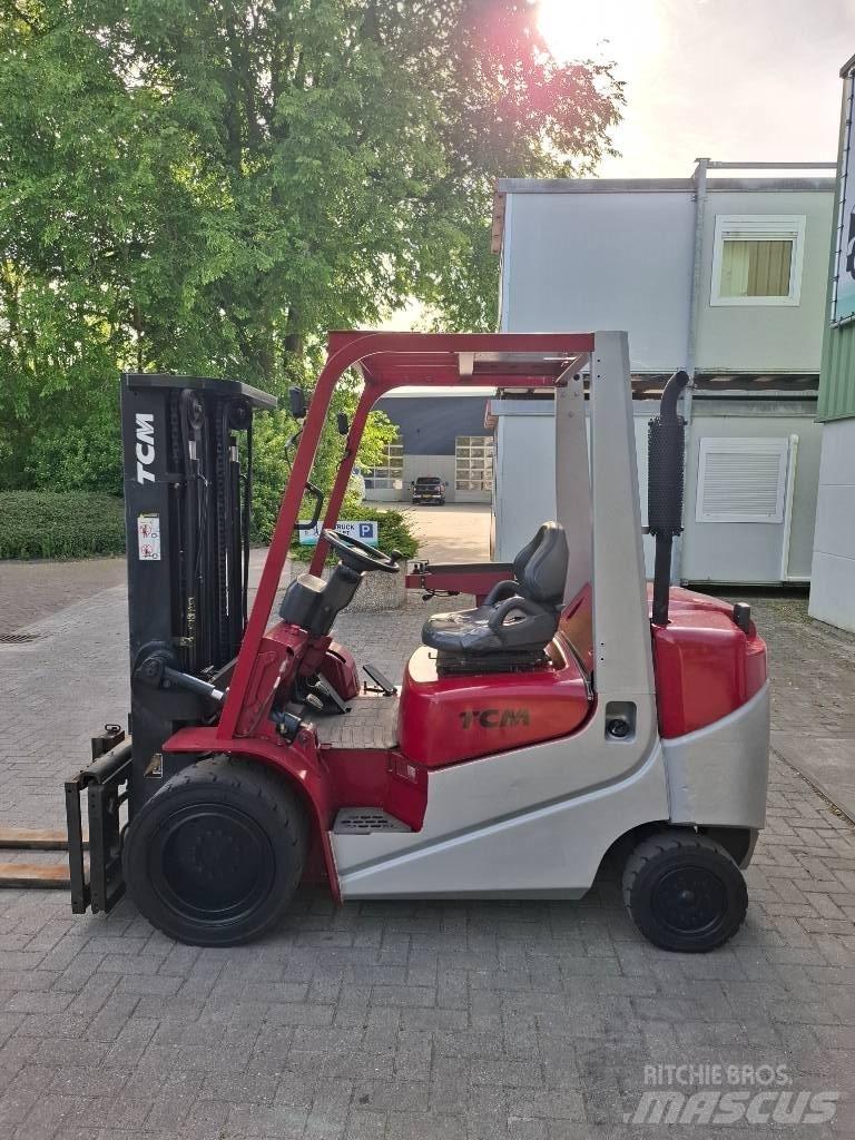 TCM FA30D-J Heftruck Diesel gaffeltrucks