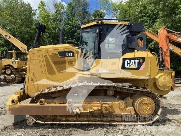 CAT D7E Bulldozer på larvebånd