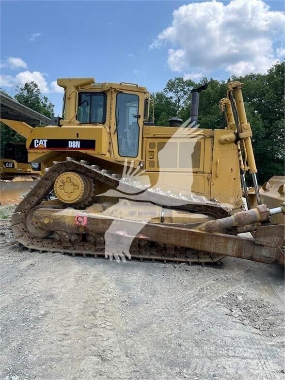 CAT D8N Bulldozer på larvebånd
