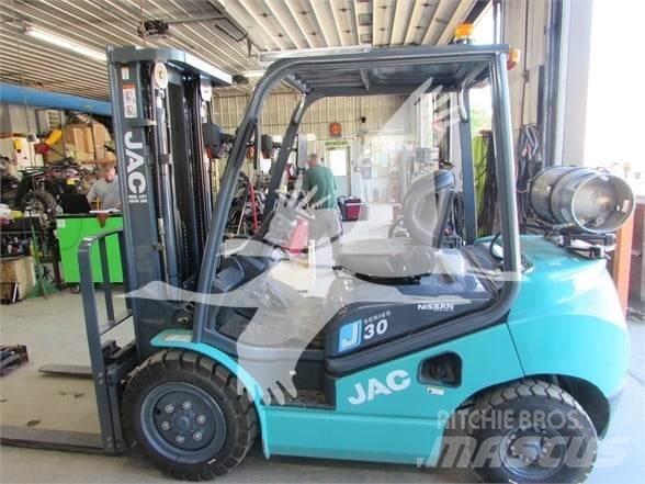 JAC CPQYD30 Diesel gaffeltrucks