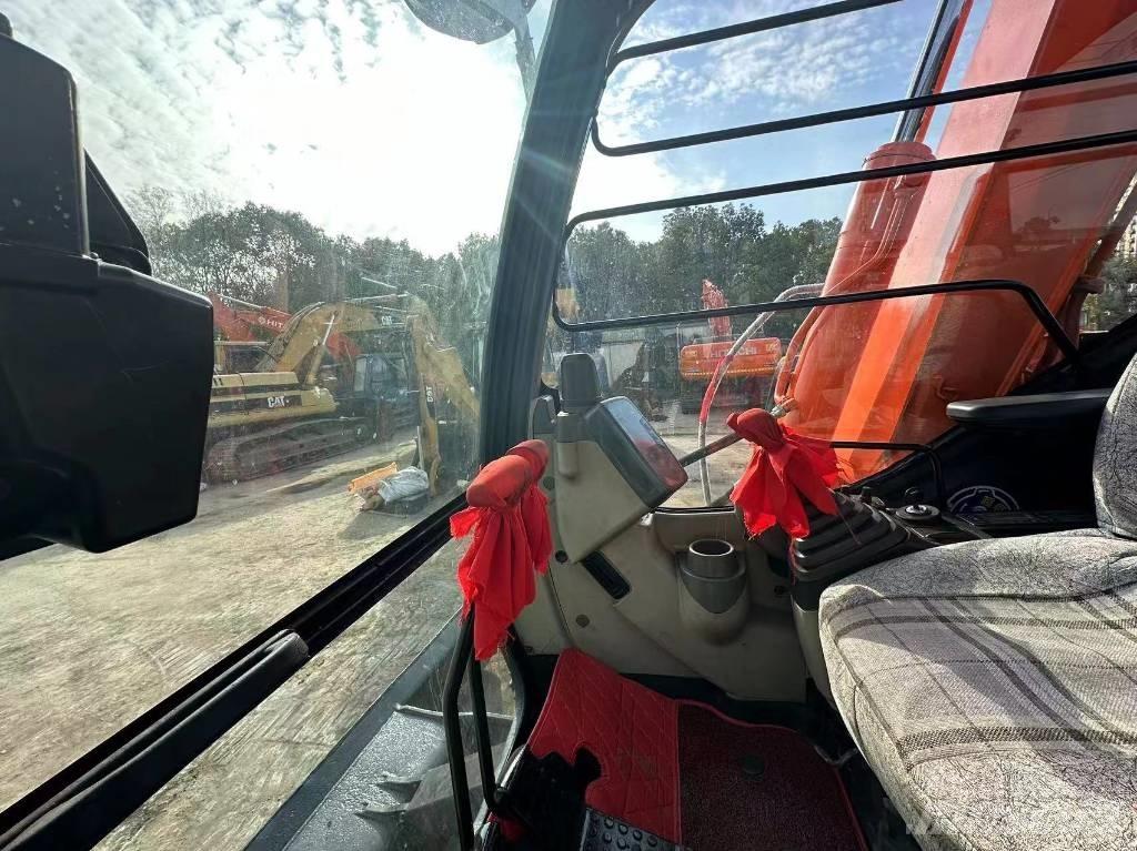 Hitachi ZX 70 Gravemaskiner på larvebånd