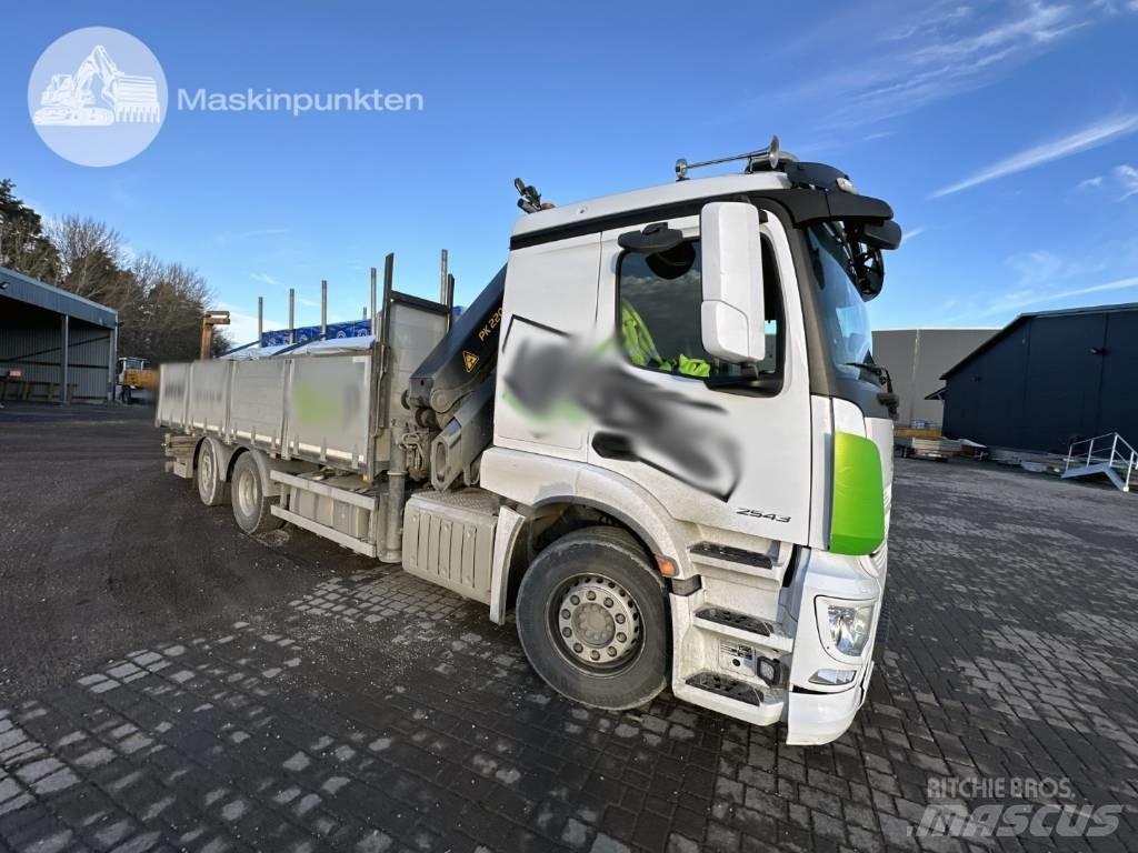 Mercedes-Benz 2543 Lastbil med kran