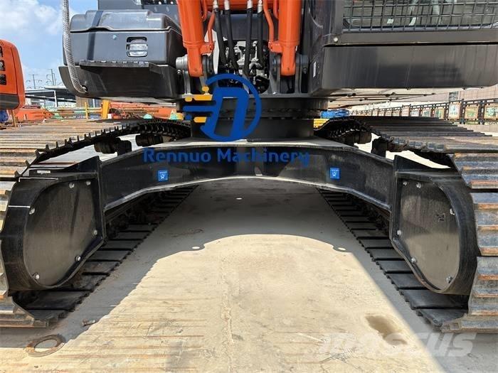 Hitachi ZX 200-3 Gravemaskiner på larvebånd