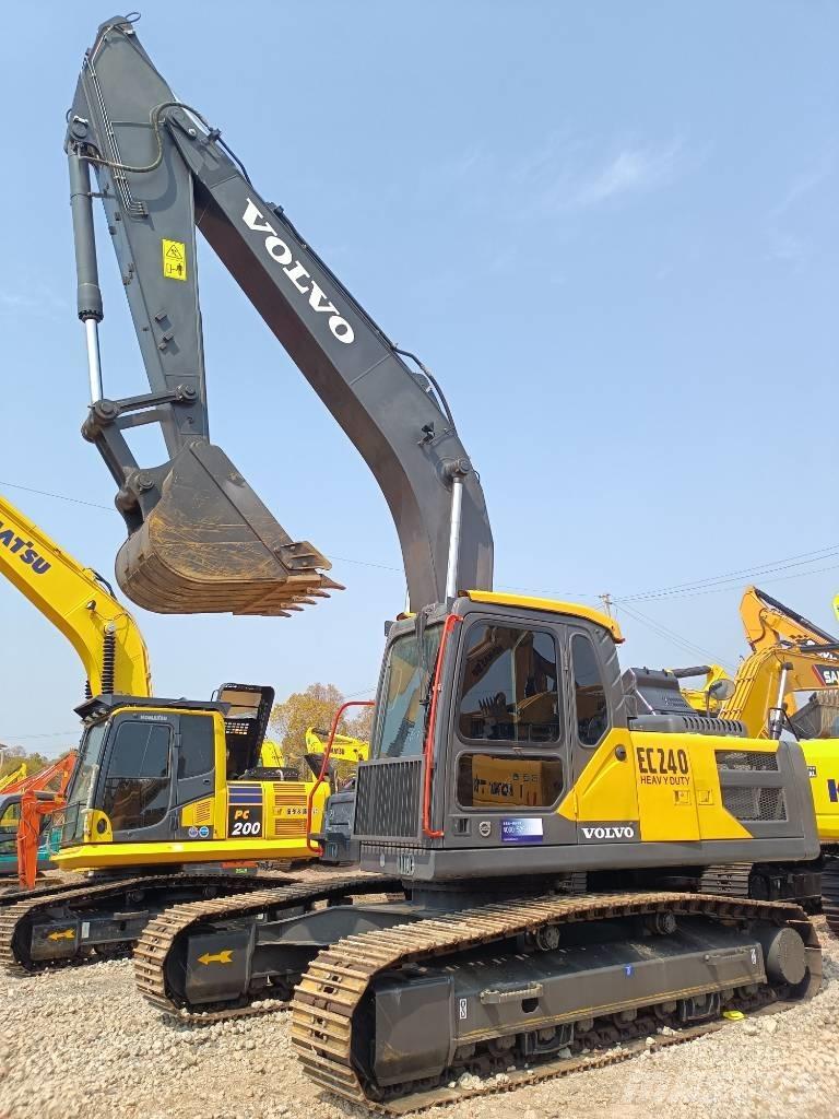 Volvo EC 240 Gravemaskiner på larvebånd