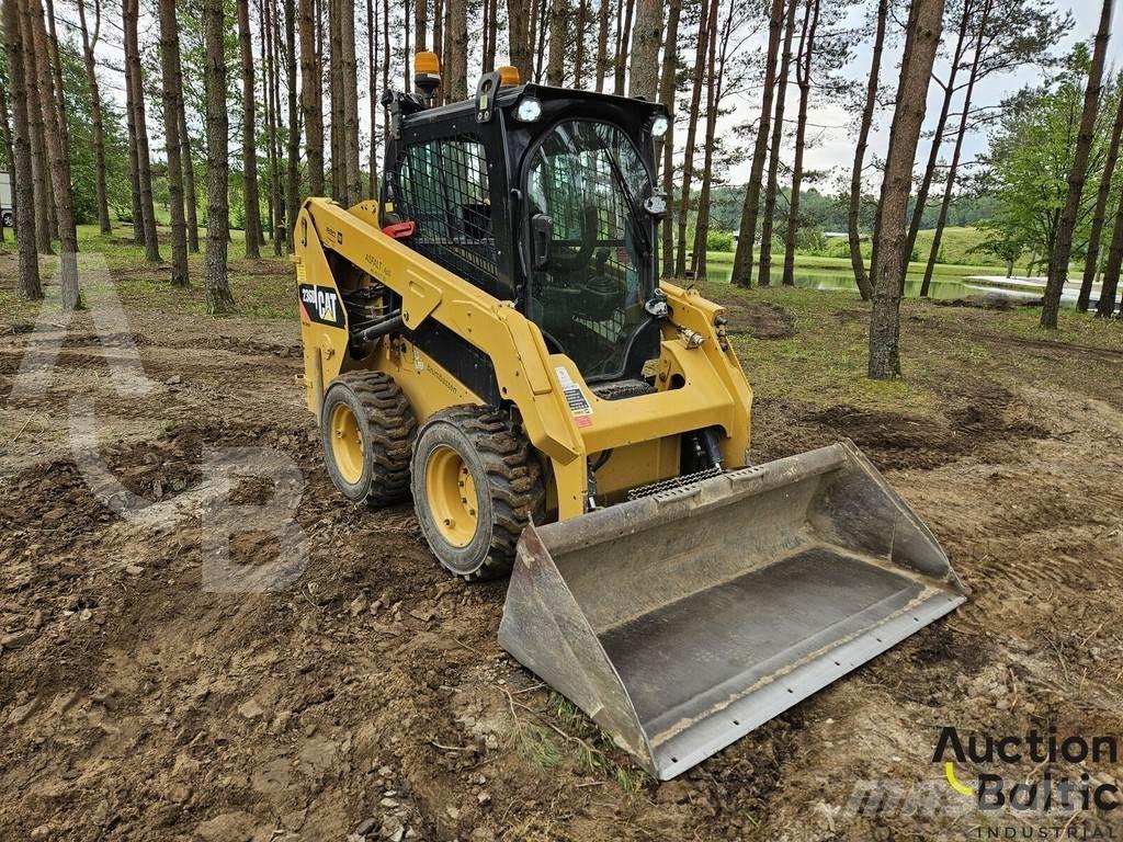 CAT 236 D Minilæsser - skridstyret
