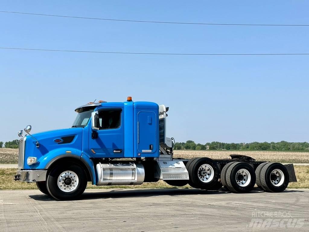 Peterbilt 567 Trækkere