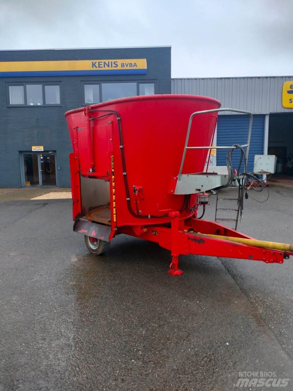 Peecon 8M³ Fuldfoderblandere