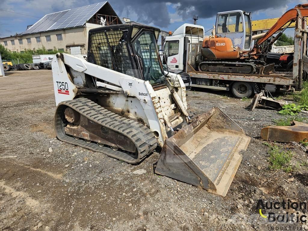 Bobcat T 250 Larvebåndslæssere