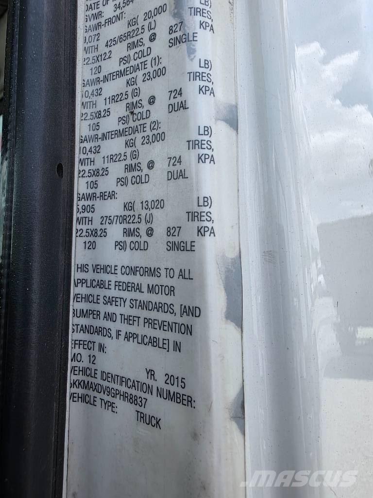 Western Star 4700 SB Trækkere