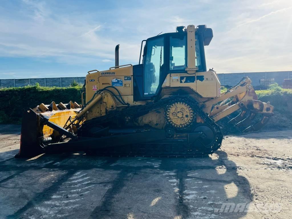 CAT D 6 N XL Bulldozer på larvebånd