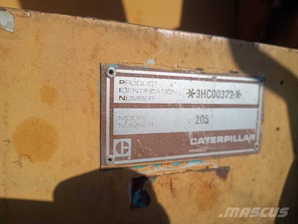 CAT 205LC Gravemaskiner på larvebånd