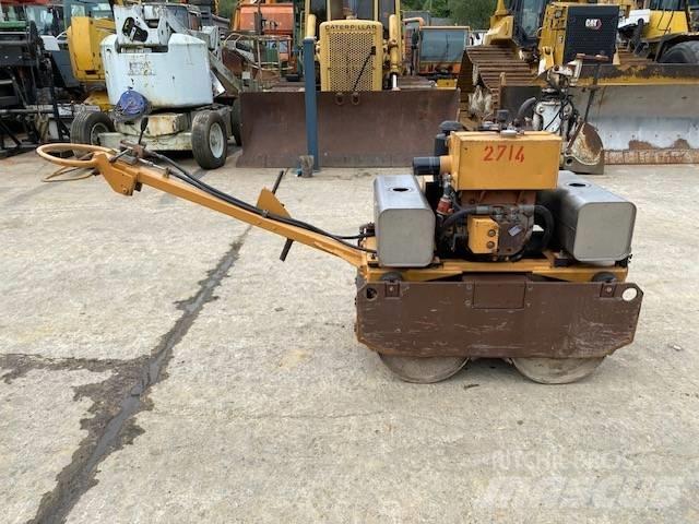 CASE Vibromax W 70 Tvilling tromle