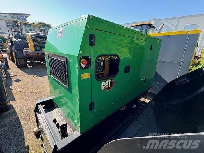 CAT DE65E3 Andre generatorer