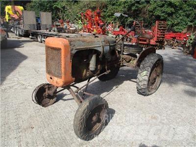 Allis-Chalmers B Traktorer