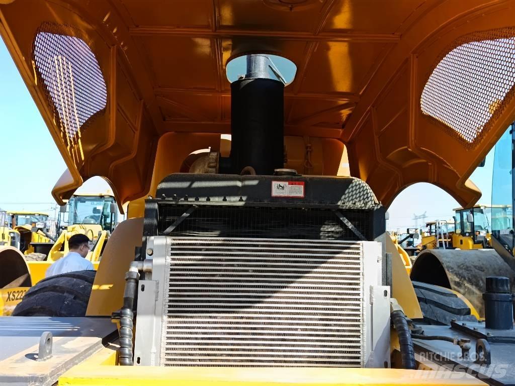 XCMG XS 223 J Enkelt tromle