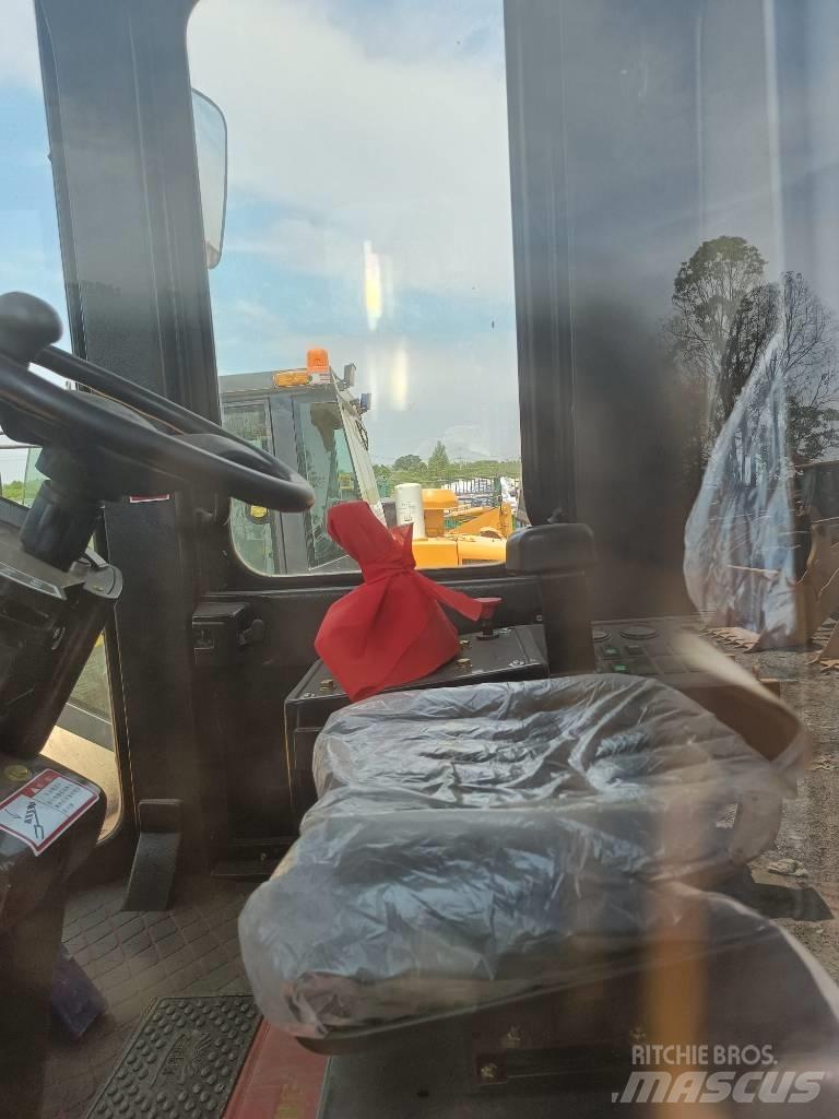 LiuGong CLG 856 Læssemaskiner på hjul