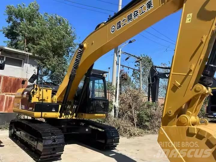 CAT 320 D L Gravemaskiner på larvebånd