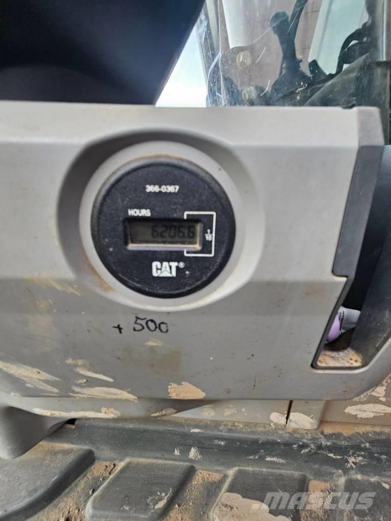 CAT 352 F Gravemaskiner på larvebånd