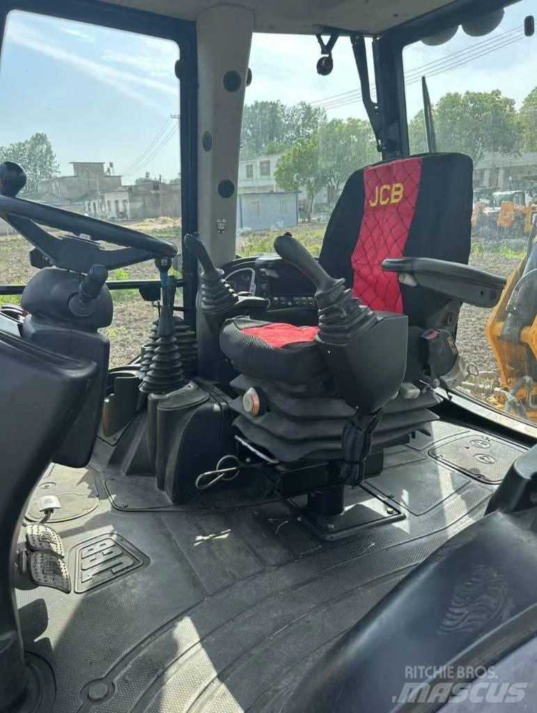 JCB 4 CX Rendegravere