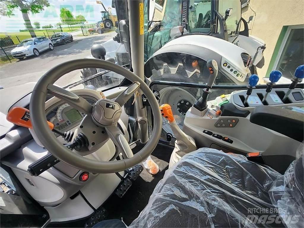 Deutz-Fahr 6125 Traktorer