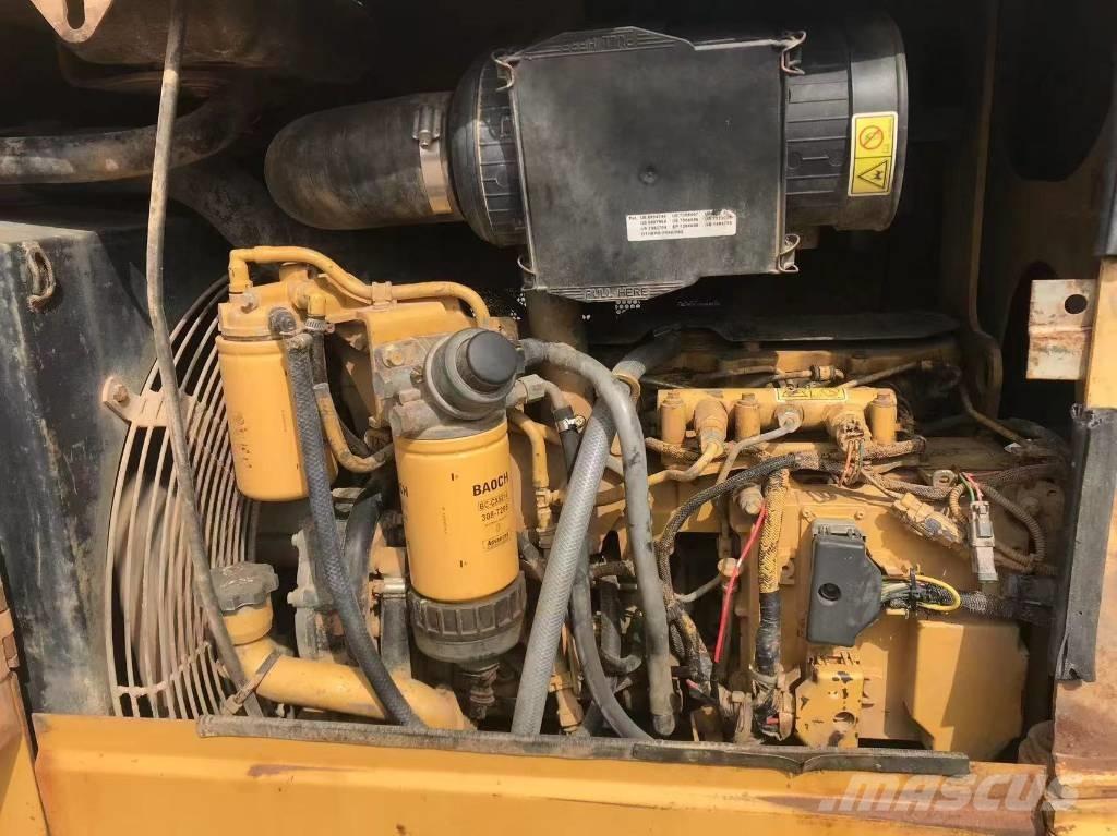 CAT D 5 K Bulldozer på larvebånd