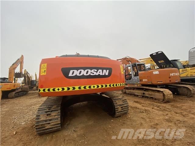 Doosan DH220LC-7 Gravemaskiner på larvebånd