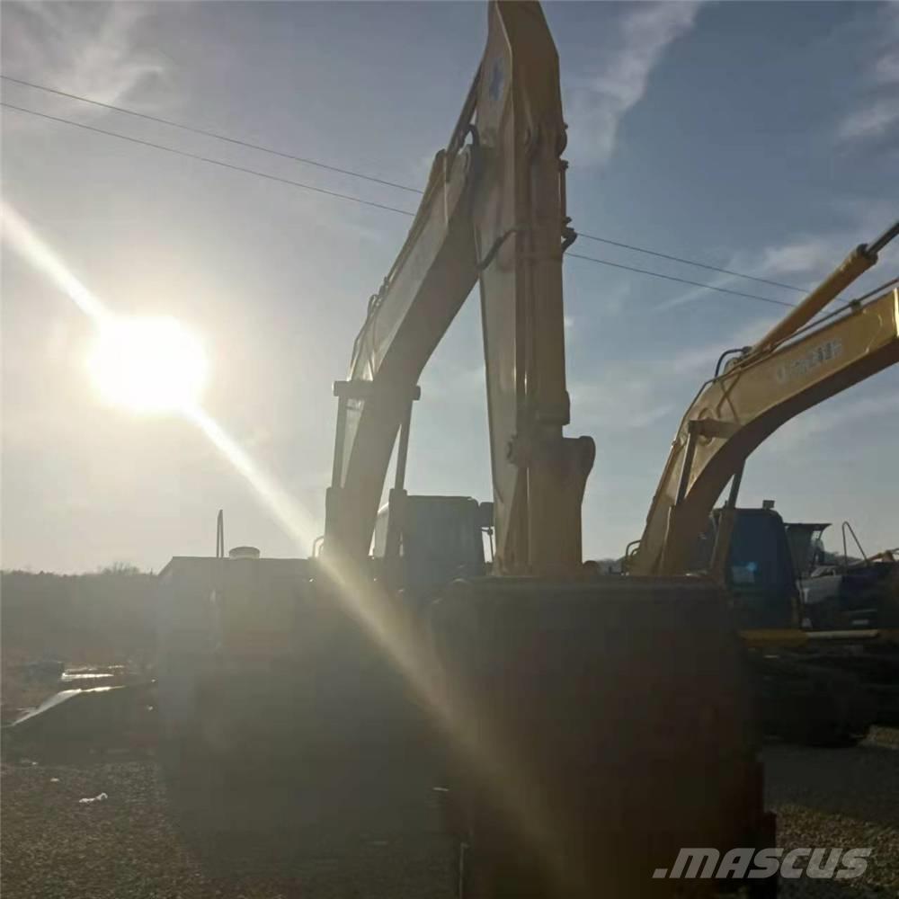Komatsu PC360-7 Gravemaskiner på larvebånd